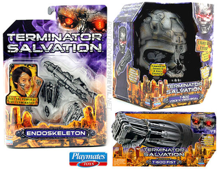Illustration for article titled Terminator: Salvation Toys Do Everything But Tear Down Aloof Lighting Directors